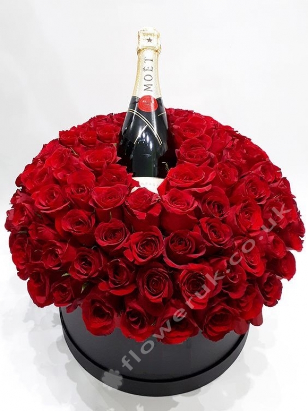 Luxury Romantic Rose Gift Box