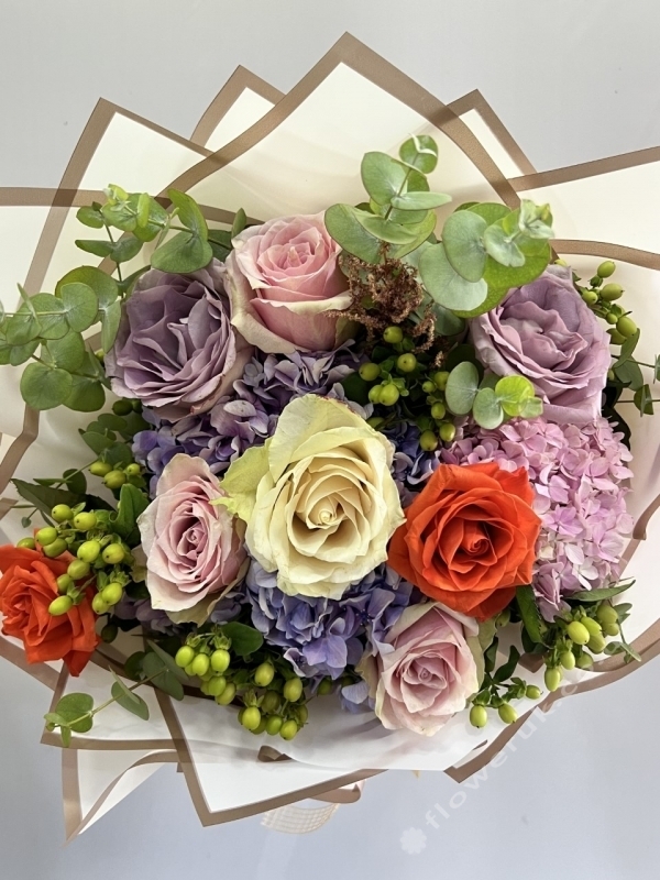 Rose & Hydrangea Bouquet