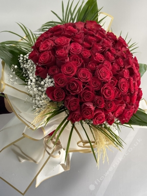 100 Rose Bouquet