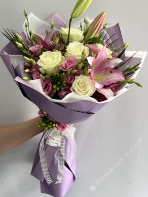 Lily & Rose Bouquet